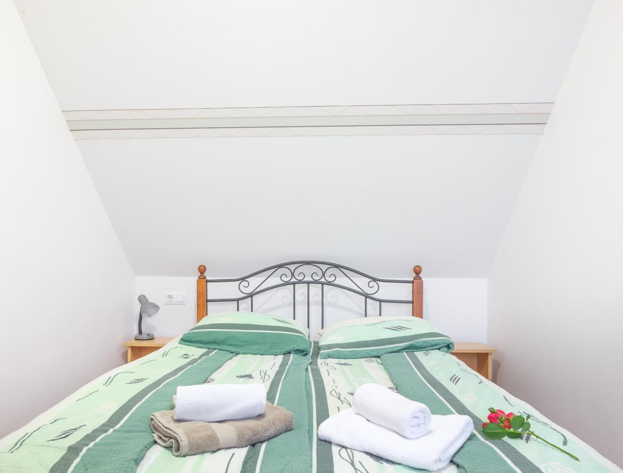 Apartments Suster Stari Trg ob Kolpi Quarto foto